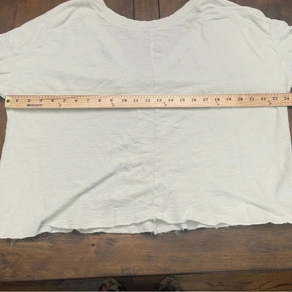Anthropologie Daily Practice lightweight x-back pullover top. Medium, pale green - Picture 9 of 9